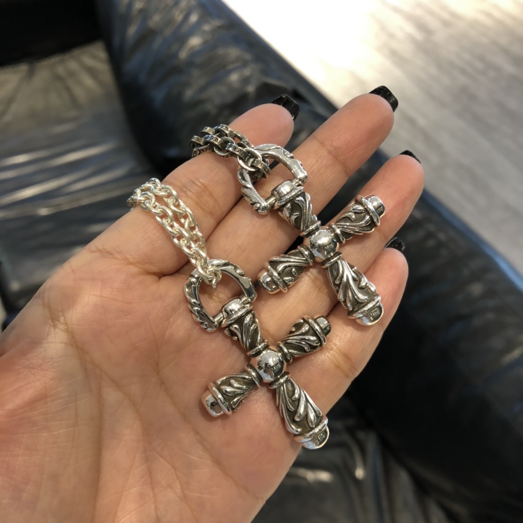 Chrome Hearts 开版 认准独家拍摄 (MZ)【新品上架】𝐂𝐡𝐫𝐨𝐦𝐞 𝐡𝐞𝐚𝐫𝐭𝐬 克罗心 降魔杵项链