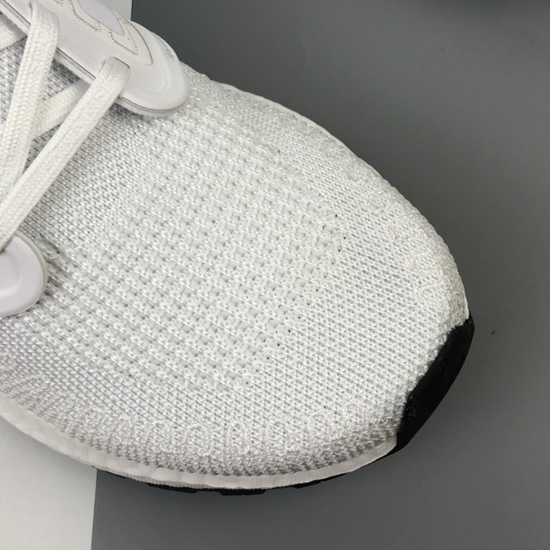 200 Adidas UltraBoost 2020 Consortium 阿迪达斯6.0 袜套式针织鞋面休闲运动慢跑鞋 FX7816