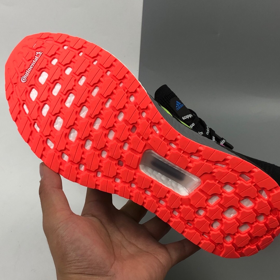 200 Adidas UltraBoost 2020 Consortium 阿迪达斯6.0 袜套式针织鞋面休闲运动慢跑鞋 FX7818