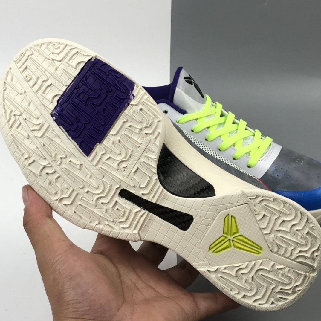 240 Nk Kobe 5 Lakers 科比5代 低帮篮球鞋/塔克 灰白蓝红拼色 CD4991-004