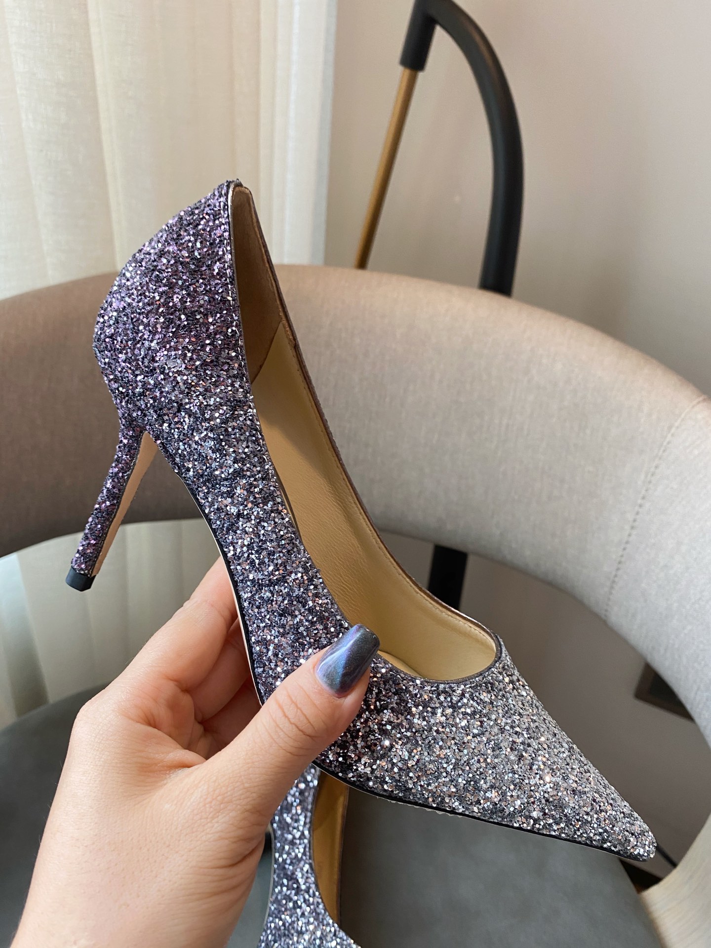 JIMMY CHOO ハイヒール ポインテッドトゥパンプス 高温ホットフィックスストーン+輸入シープスキン フルグレインクリスタルシープレザー 1.0/6.5/8.5cm