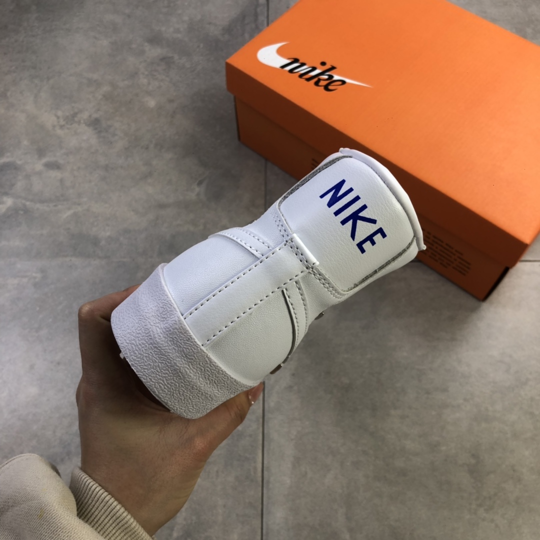200 Nike Blazer Mid ‘77 开拓者上海限定 米粉蓝 CZ4627-100