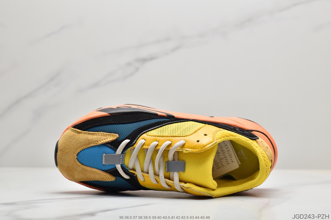 180 公司级阿迪达斯Adidas YEEZY 700 “椰子700复古老爹鞋 FW2496