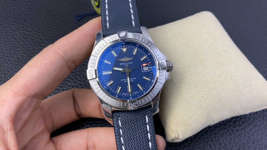 [Breitling Watches]