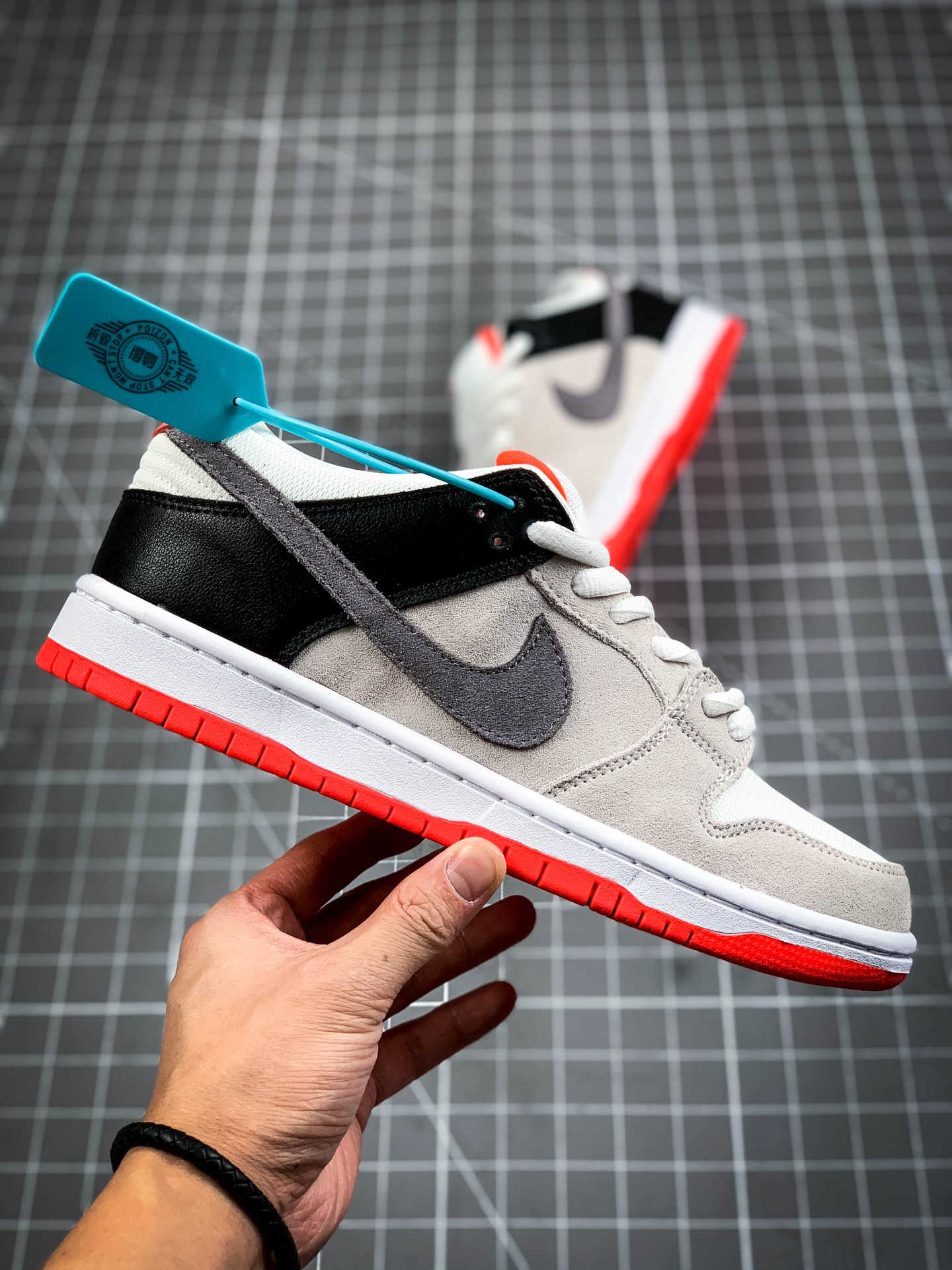 240 Nike SB Dunk Low Pro”Infrared”扣篮系列低帮休闲运动滑板板鞋“红外线灰橙”CD2563-004