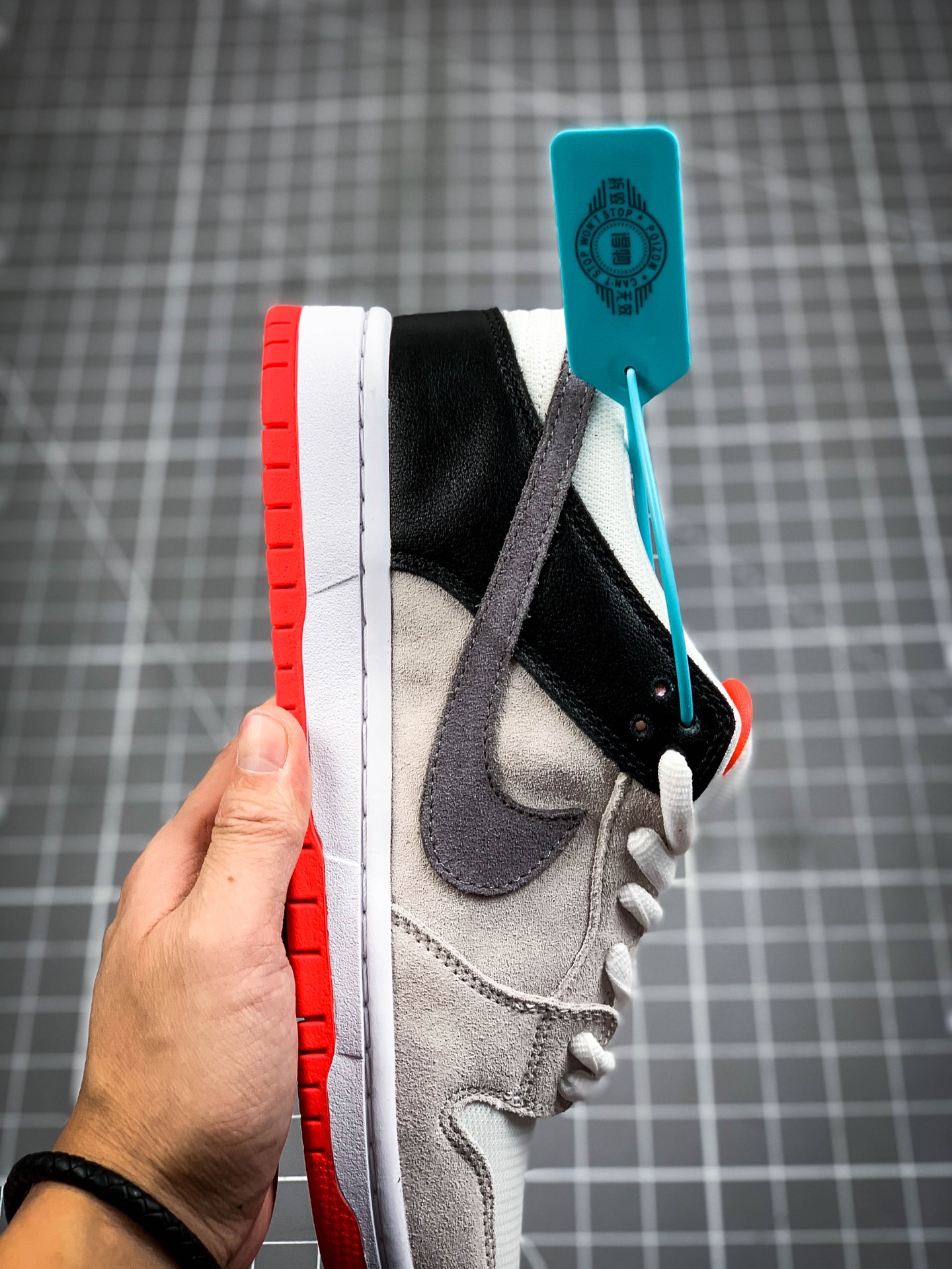 240 Nike SB Dunk Low Pro”Infrared”扣篮系列低帮休闲运动滑板板鞋“红外线灰橙”CD2563-004