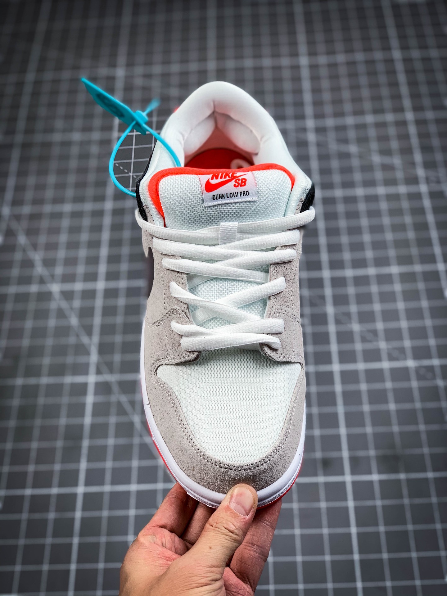 240 Nike SB Dunk Low Pro”Infrared”扣篮系列低帮休闲运动滑板板鞋“红外线灰橙”CD2563-004