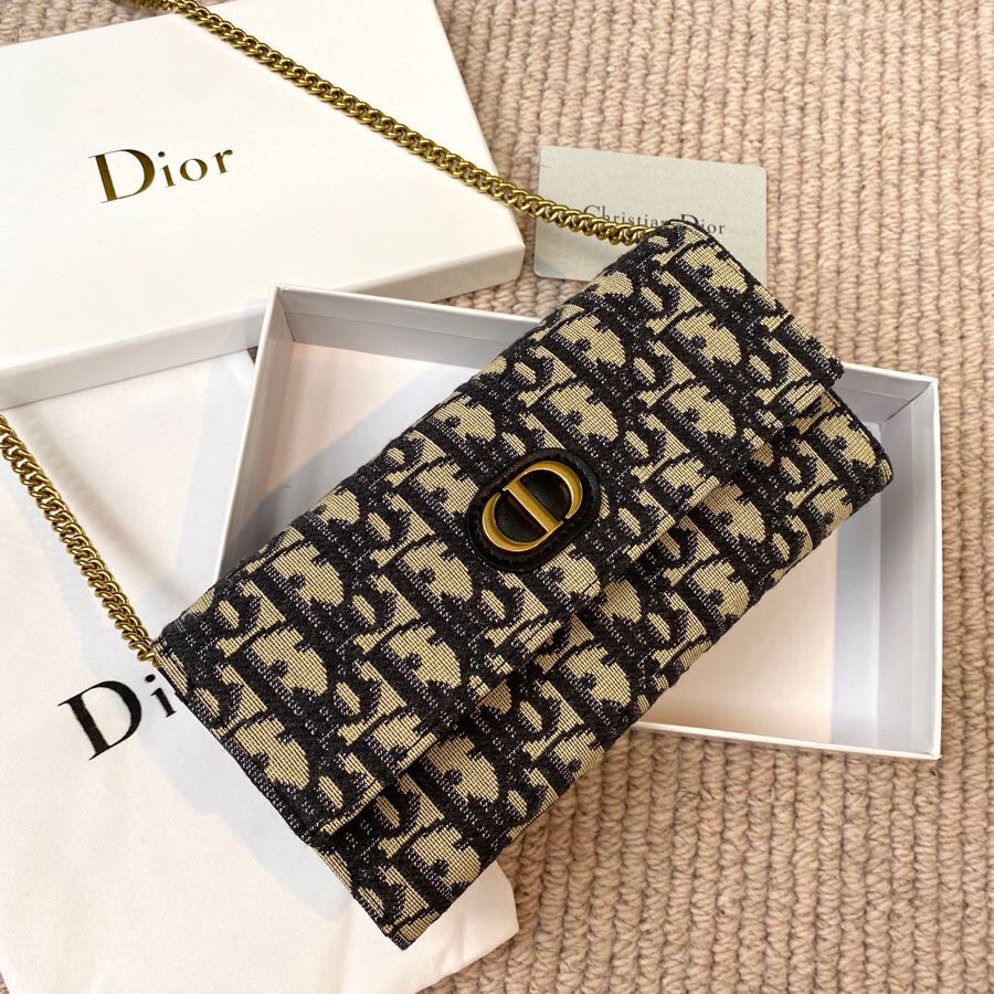 Dior CD字母装饰 19*10.5*3.5