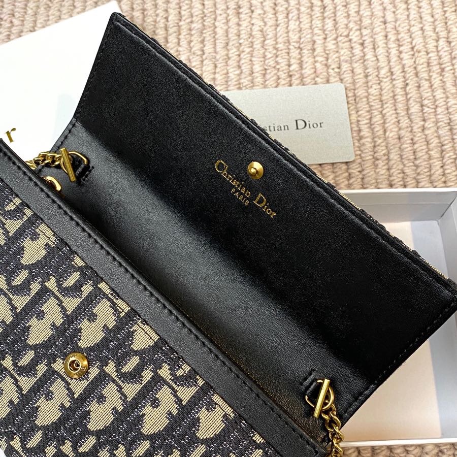 Dior CD字母装饰 19*10.5*3.5