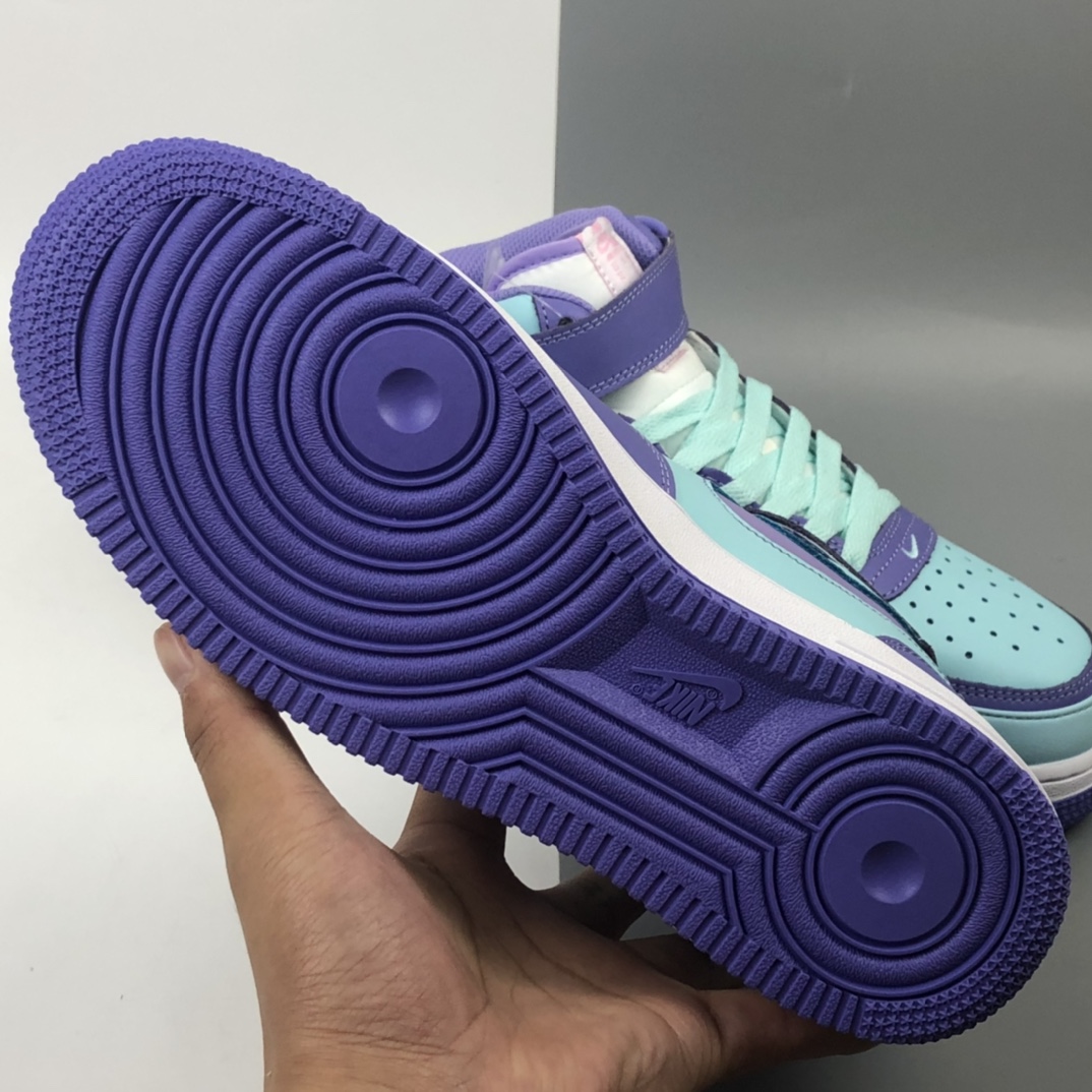 240 NK Air Force 1 Mid 空军一号经典中帮百搭休闲运动板鞋 CV3039-107