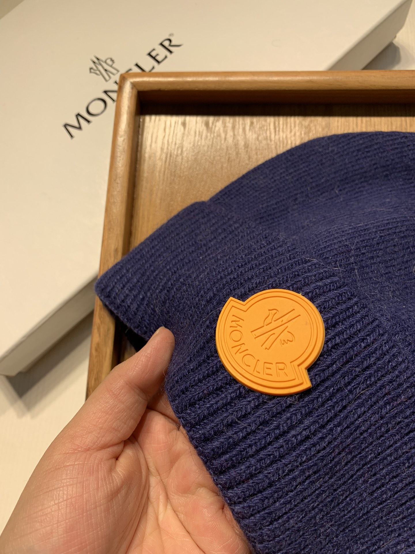 🌹。蒙口。【羊毛单帽】客供小羊毛！珍贵典藏的灵魂帽子！客供色纱.每个颜色都非常好看！经典！手感软腻.70