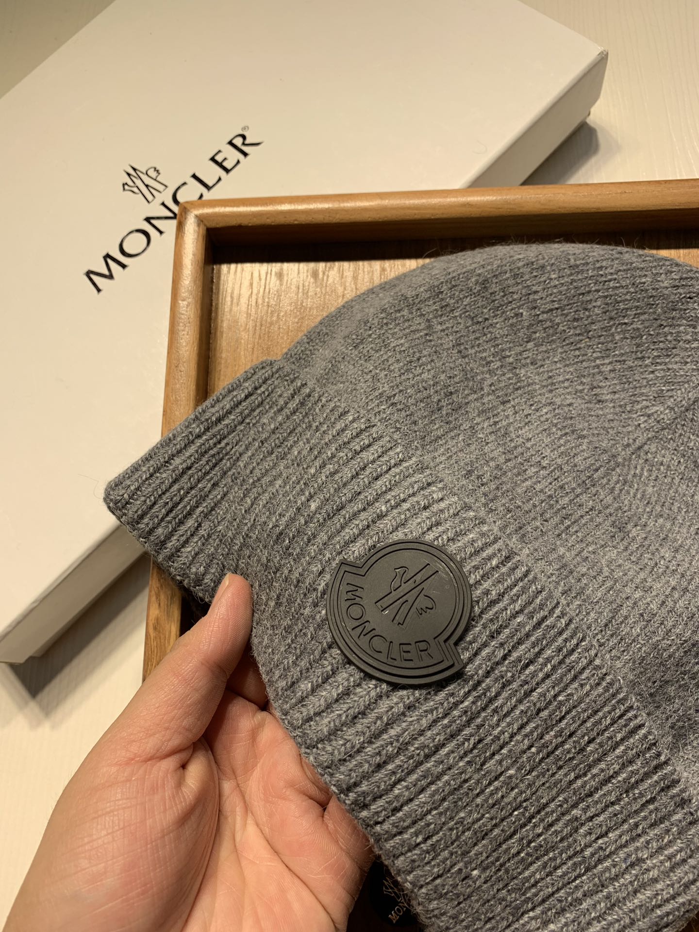 🌹。蒙口。【羊毛单帽】客供小羊毛！珍贵典藏的灵魂帽子！客供色纱.每个颜色都非常好看！经典！手感软腻.70