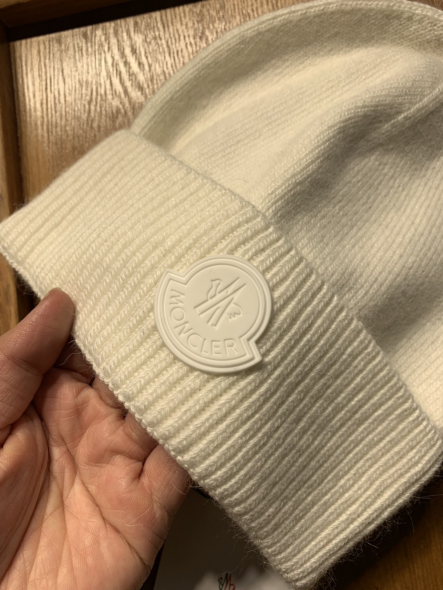 🌹。蒙口。【羊毛单帽】客供小羊毛！珍贵典藏的灵魂帽子！客供色纱.每个颜色都非常好看！经典！手感软腻.70