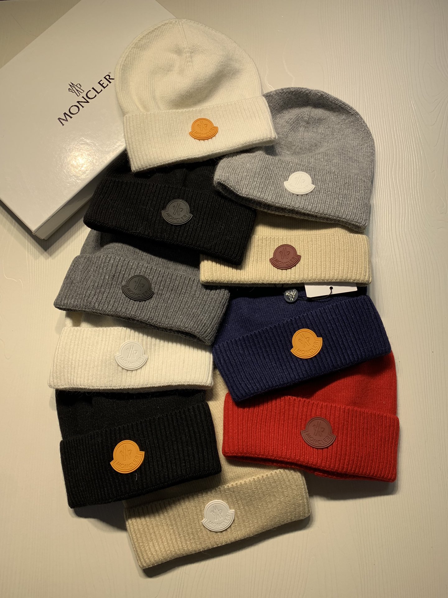 🌹。蒙口。【羊毛单帽】客供小羊毛！珍贵典藏的灵魂帽子！客供色纱.每个颜色都非常好看！经典！手感软腻.70