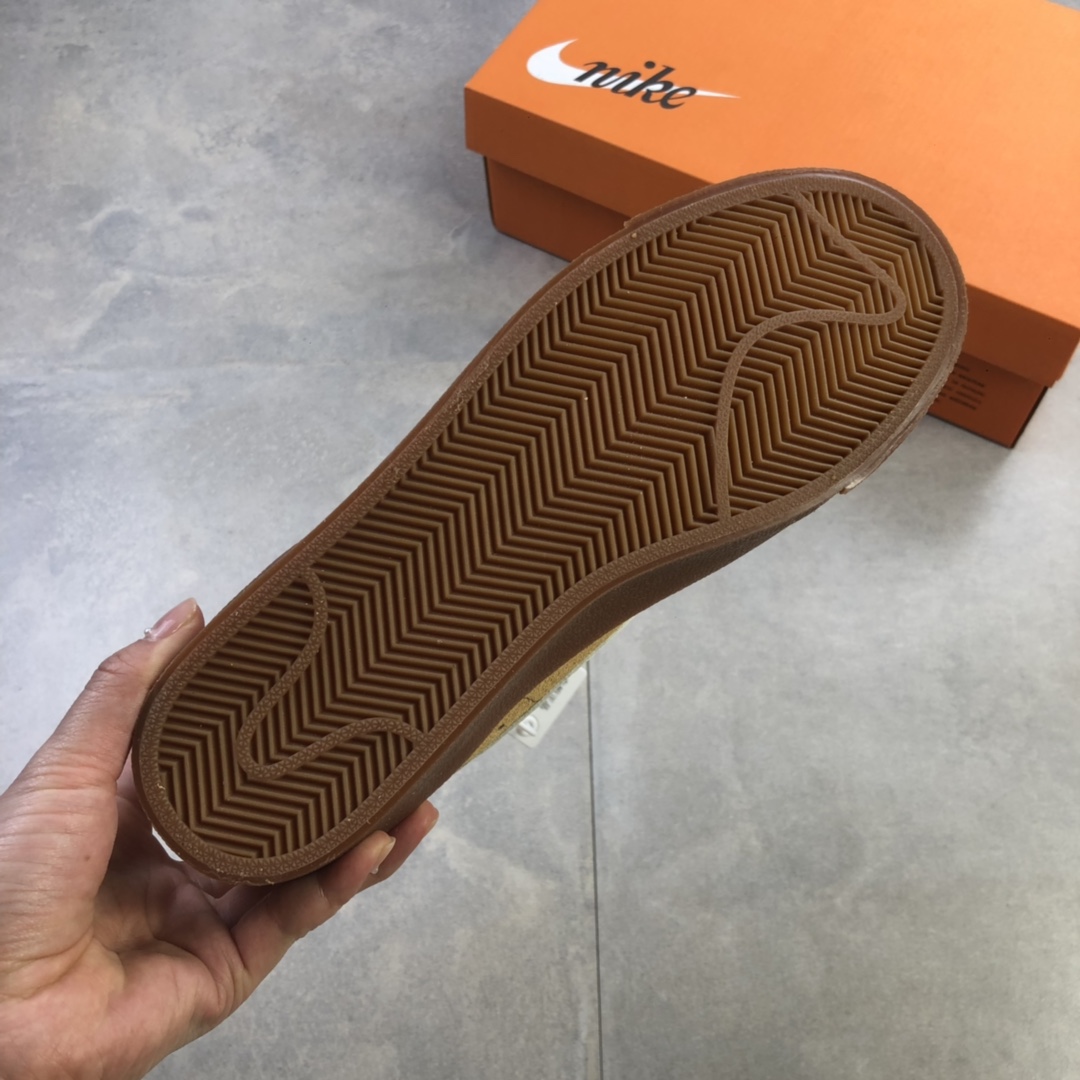 200  Nike Blazer Mid Retro OG复古经典中帮开拓者 浅棕麂皮货号：DB5461-700