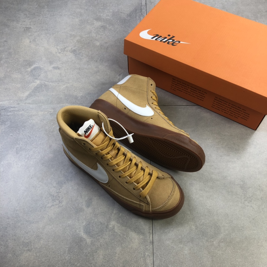 200  Nike Blazer Mid Retro OG复古经典中帮开拓者 浅棕麂皮货号：DB5461-700