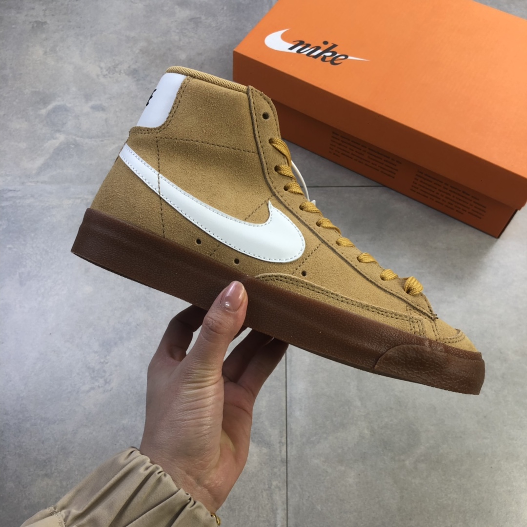 200  Nike Blazer Mid Retro OG复古经典中帮开拓者 浅棕麂皮货号：DB5461-700