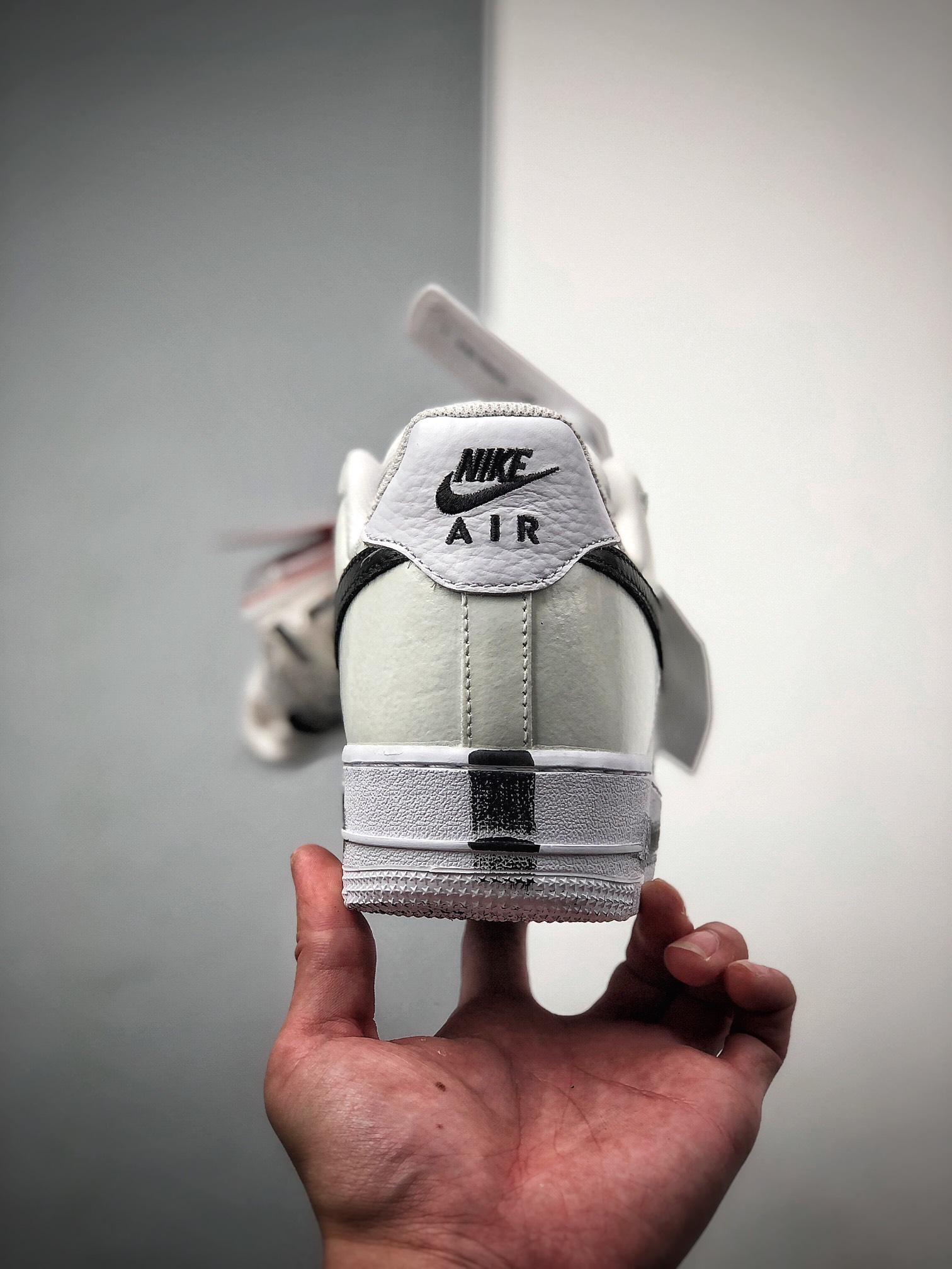 400 PEACEMINUSONE x Nike Air Force 1 '07 Low ”白黑”空军低帮经典百搭休闲运动板鞋DD322-100