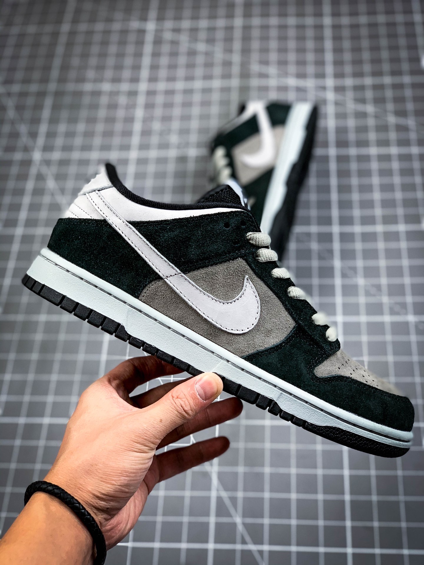 260  Nike Dunk SB Low 低帮运动休闲板鞋 DH7913-001