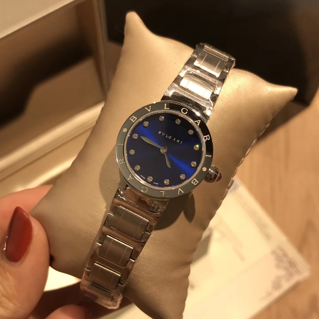 Bvlgari Bogli Mini Watch: White Shell, Rose Gold, Sapphire Lenses, Steel-Free Steel - 图片 3