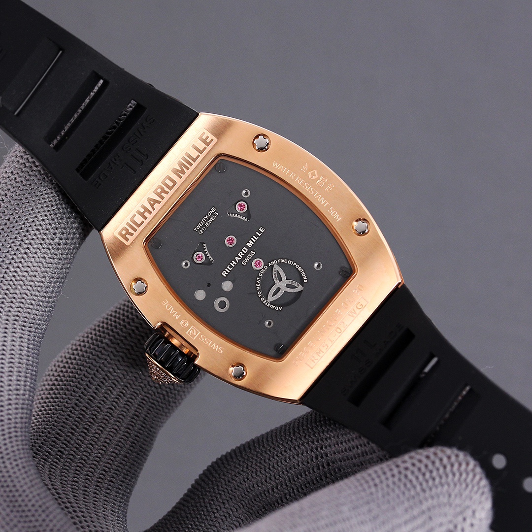 “RICHARD MILLE RM51-02: Stylish Unisex Wristwatch with Scratch-Resistant Crystal Glass” - 图片 8