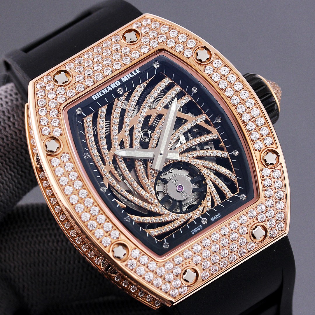 “RICHARD MILLE RM51-02: Stylish Unisex Wristwatch with Scratch-Resistant Crystal Glass” - 图片 4
