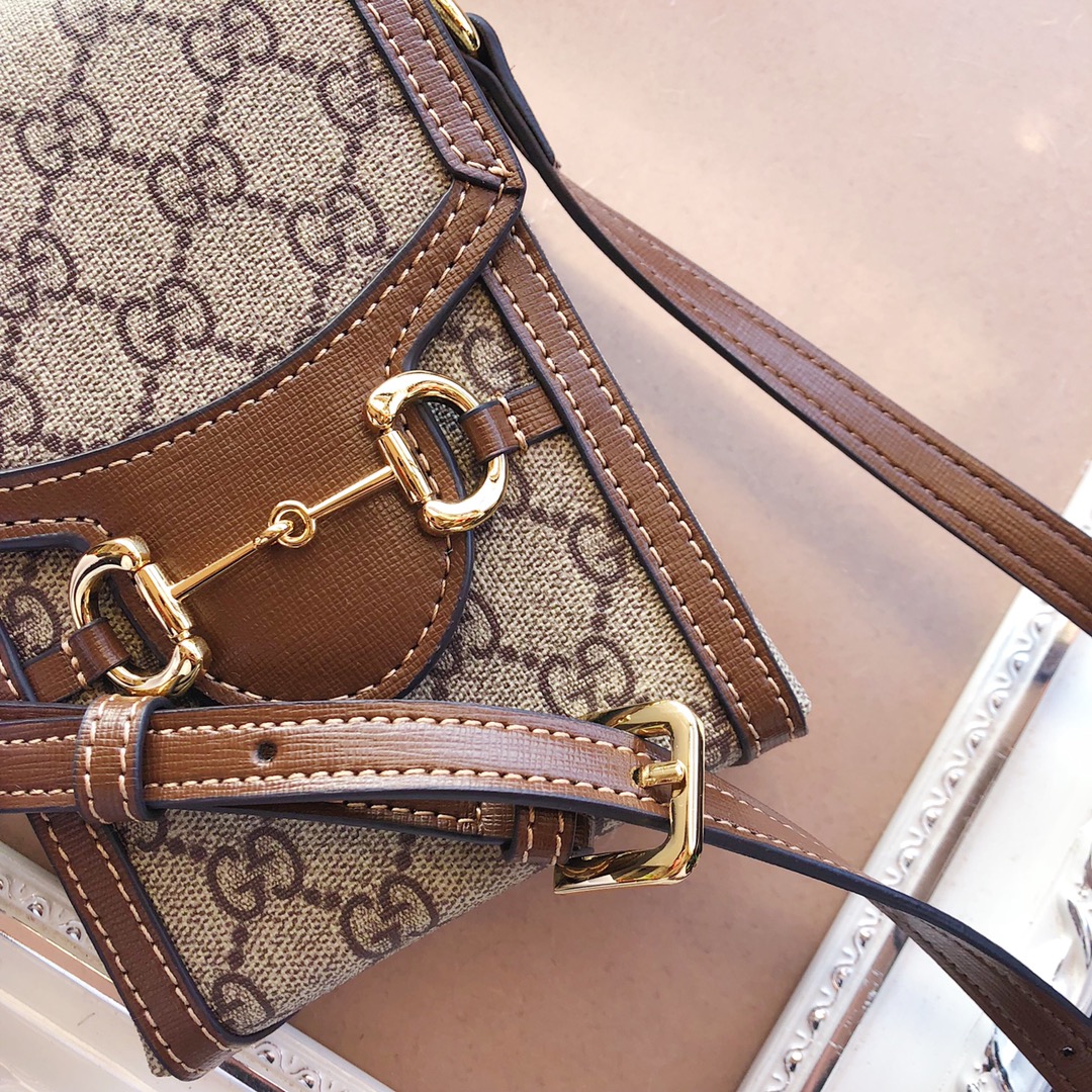 GUCCI古驰 1955シリーズ新款携帯電話ポーチ 高級感溢れるデザイン