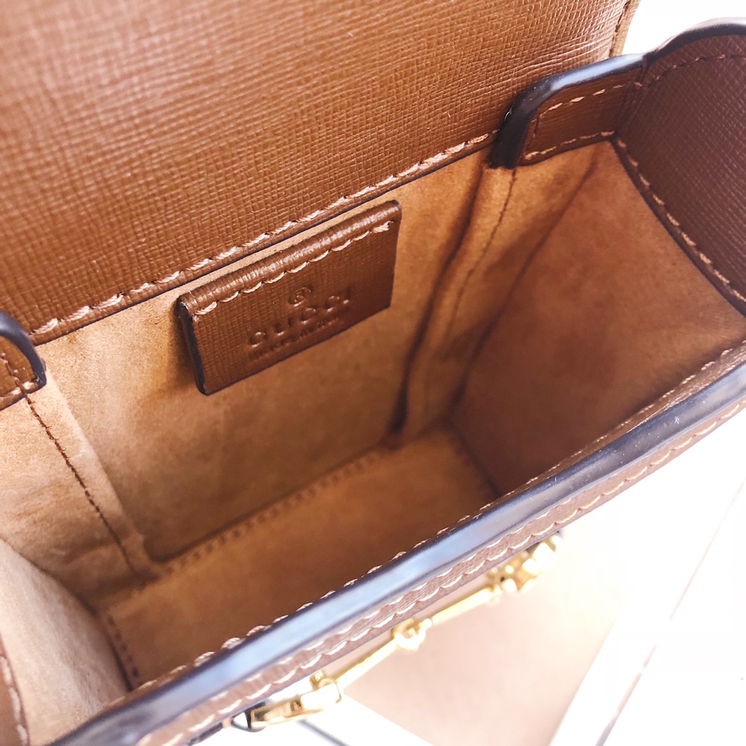 GUCCI古驰 1955シリーズ新款携帯電話ポーチ 高級感溢れるデザイン