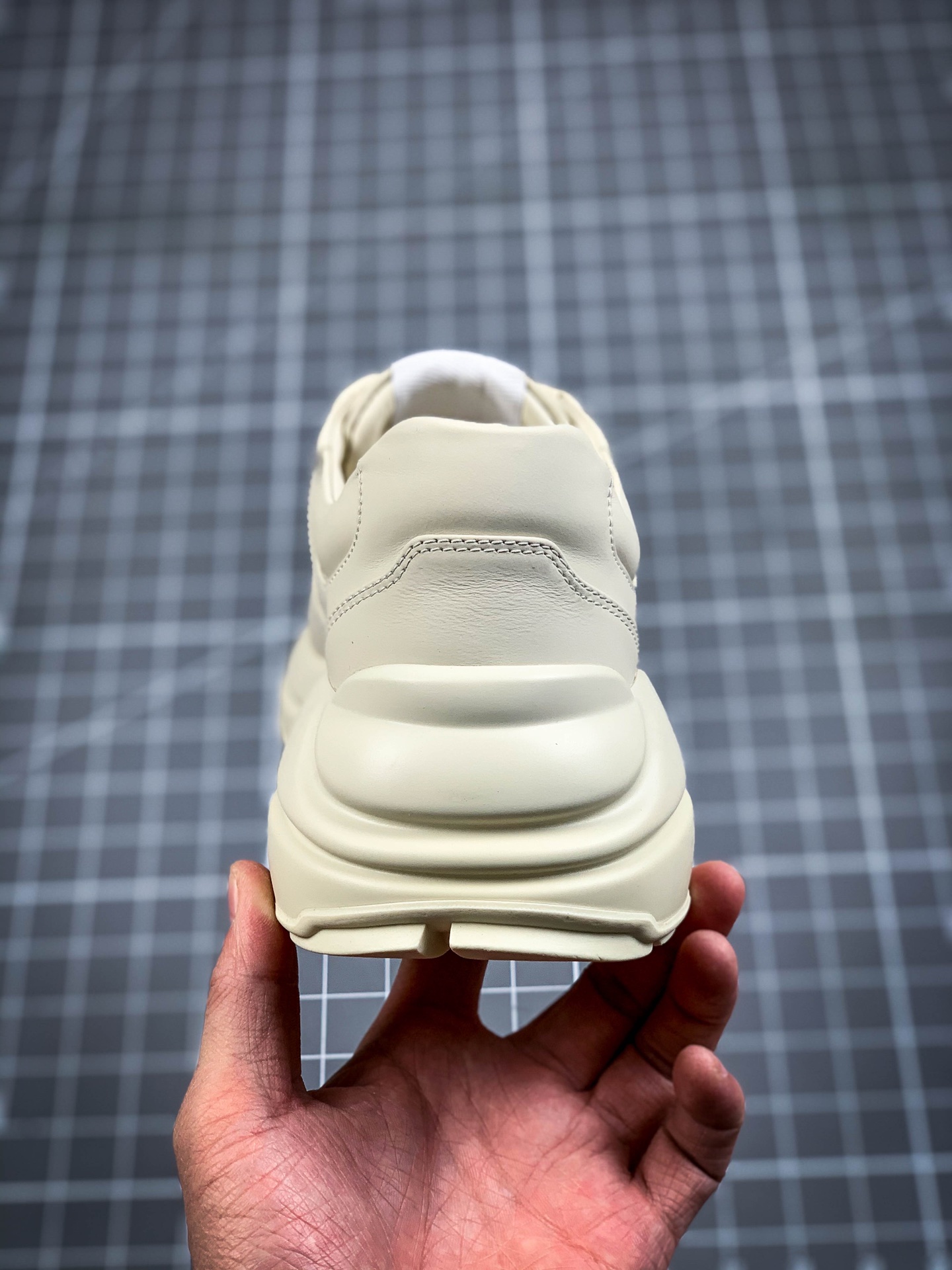 500 纯原 古驰 老爹鞋 唐老鸭 Gucci Rhyton Vintage Trainer Sneaker 充正版本