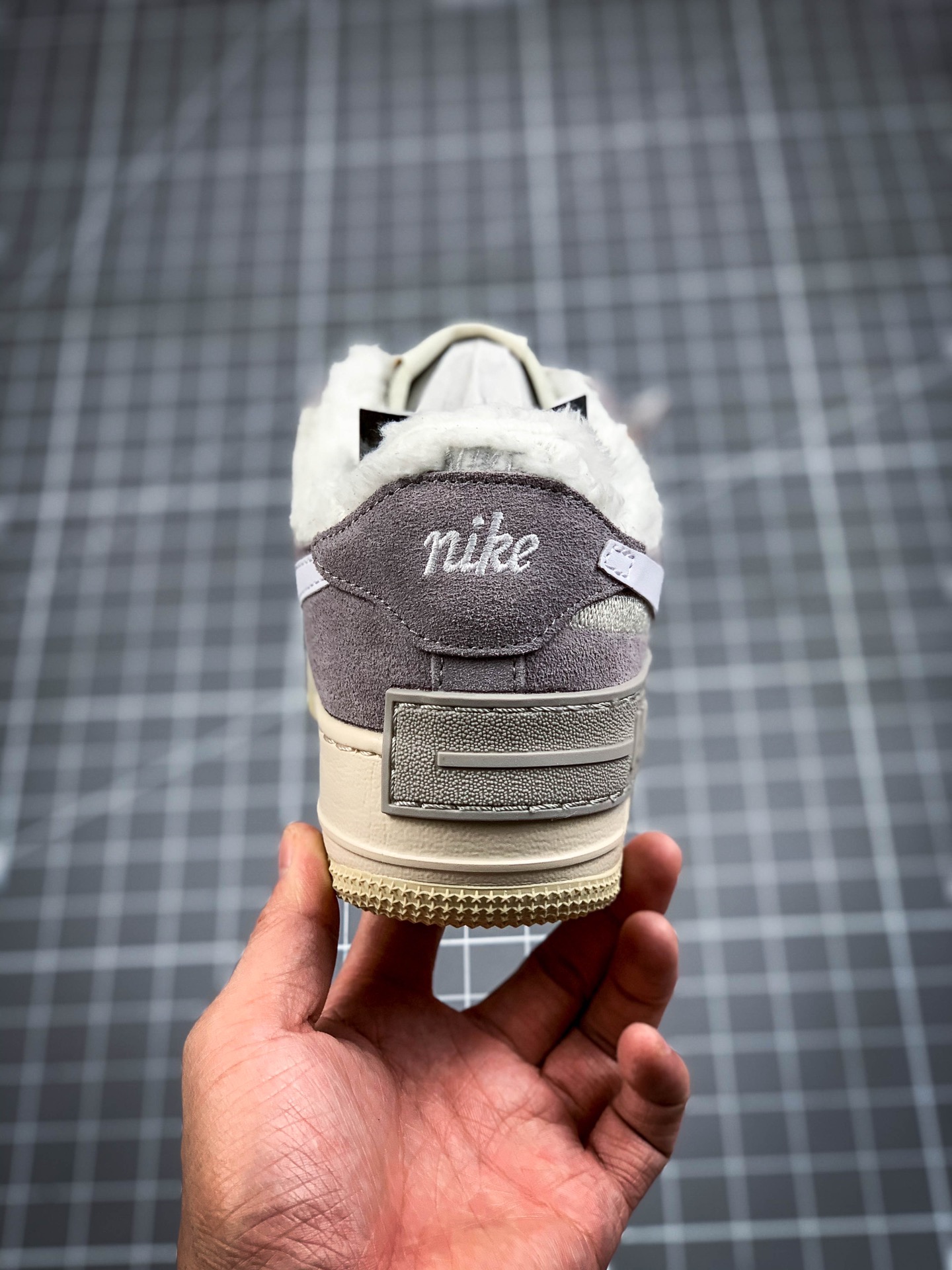 200 Nike Air Force 1 Shadow 秋冬加绒款 DC5270-016