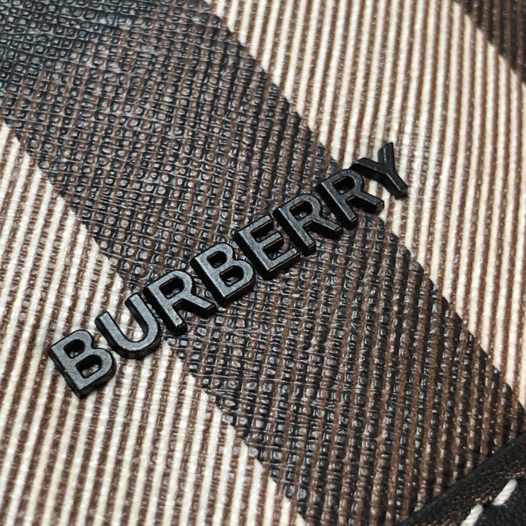 Burberry Advanced shipping details