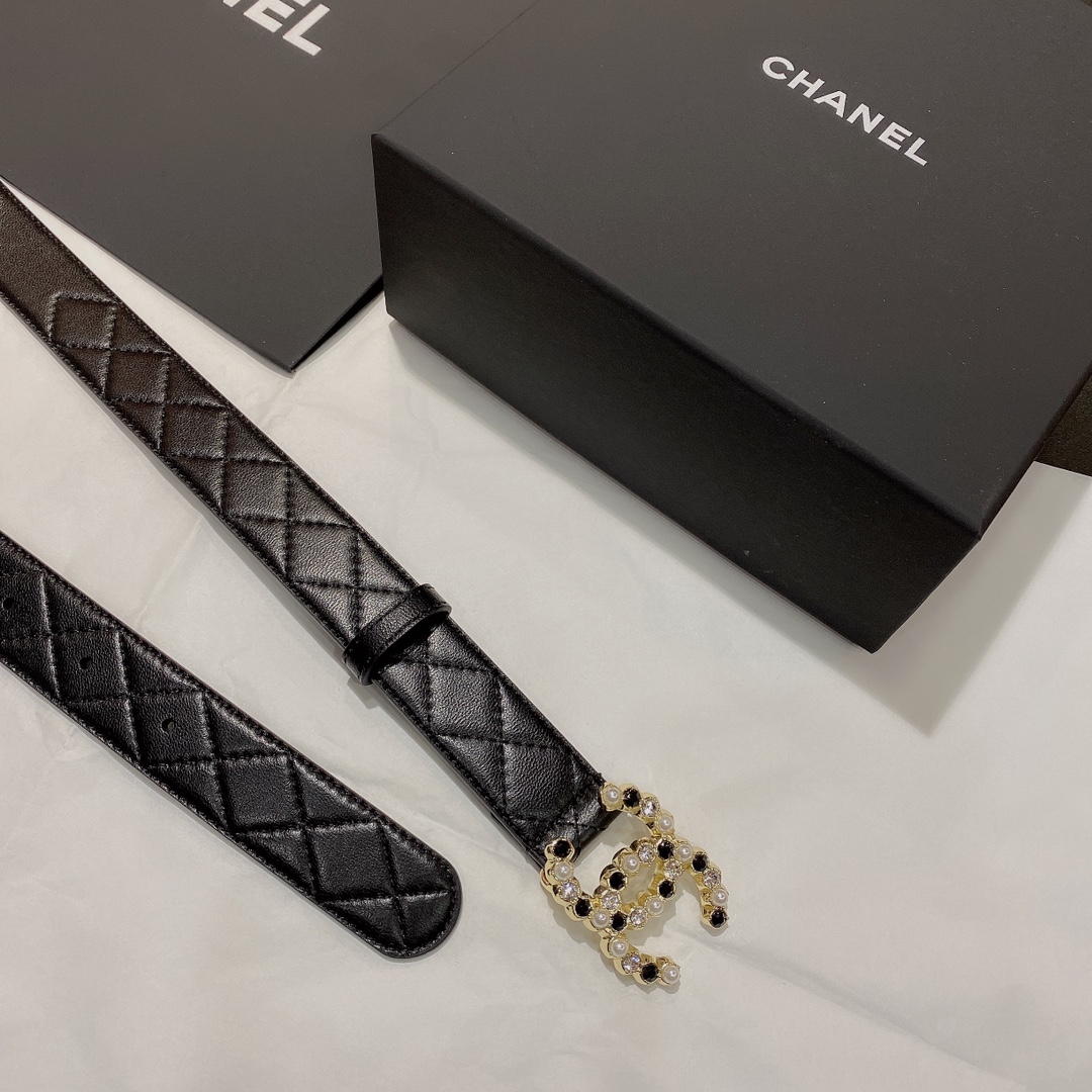 小香腰带搭配什么风格的衣服都可以轻松驾驭.真的超爱.3.0cm小牛皮码数75808590欧
