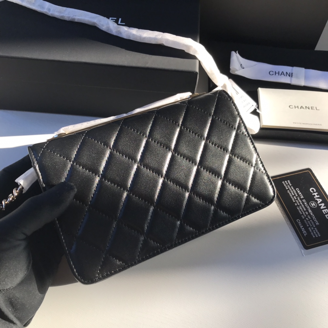 Chanel 小香升级版链条包 款 皮料五金