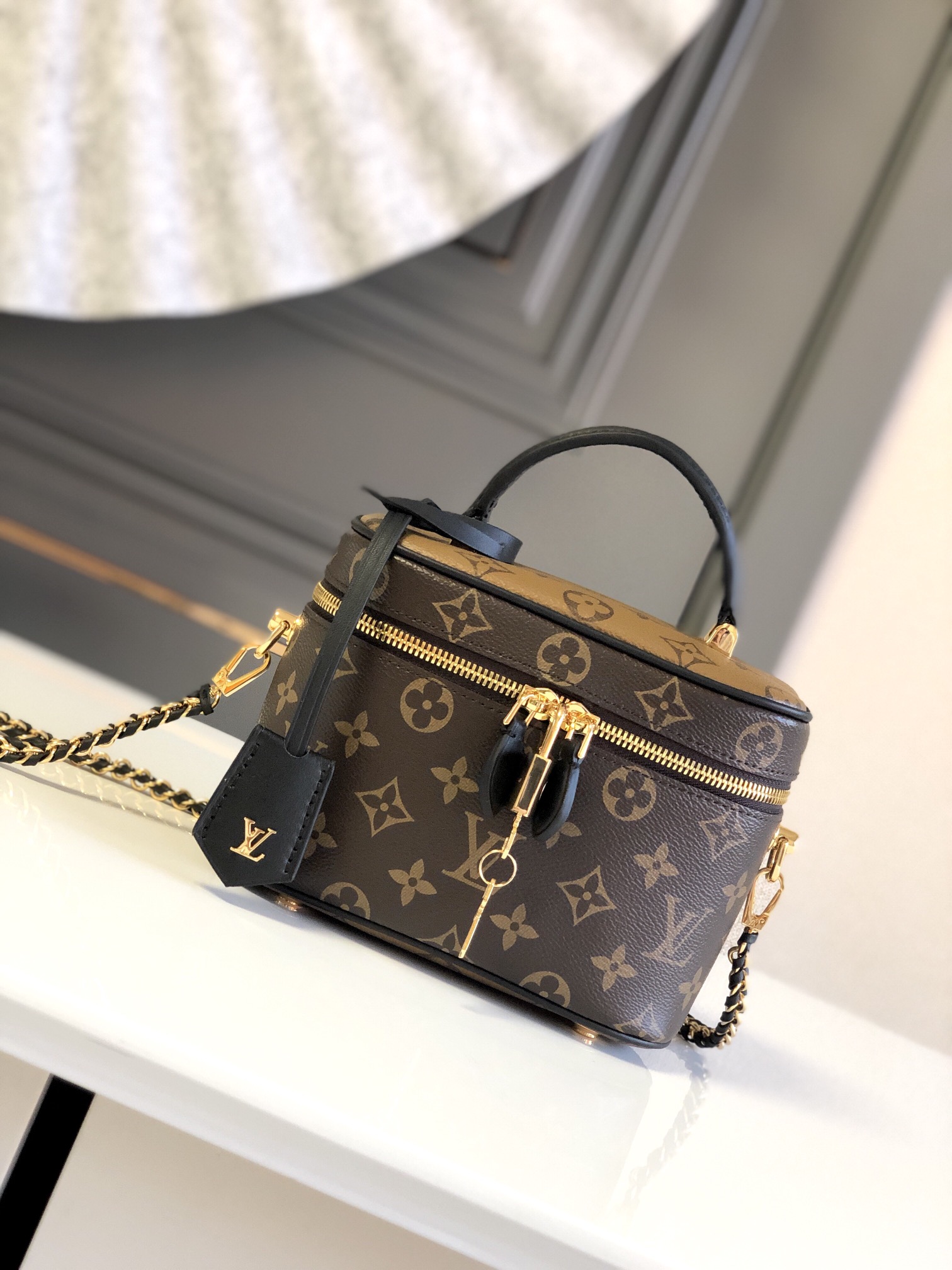 Louis Vuitton Handbags Cosmetic Bags Monogram Reverse Calfskin Canvas Cowhide Spring/Summer Collection Vanity Chains