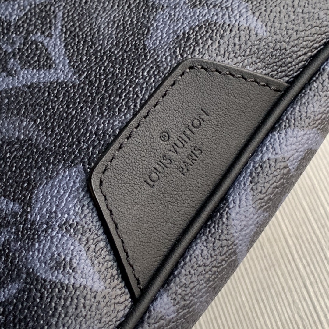 Louis Vuitton LV Discovery 腰包 M57276