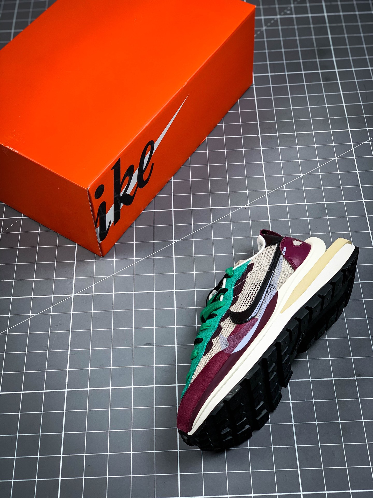 380 Sacai X NIKe regasus vaporrly SP  重磅联名合作款 CV1363-100