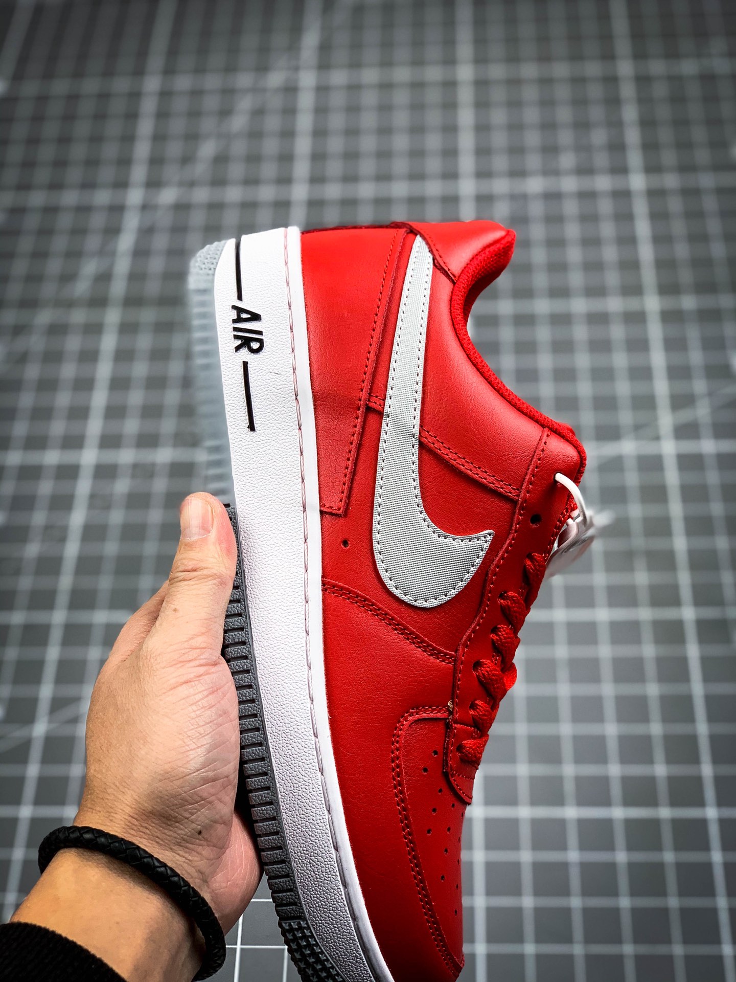 200 新配色 耐克 NIKE  FORCE 1 ‘07空军一号系列 DD7113-600