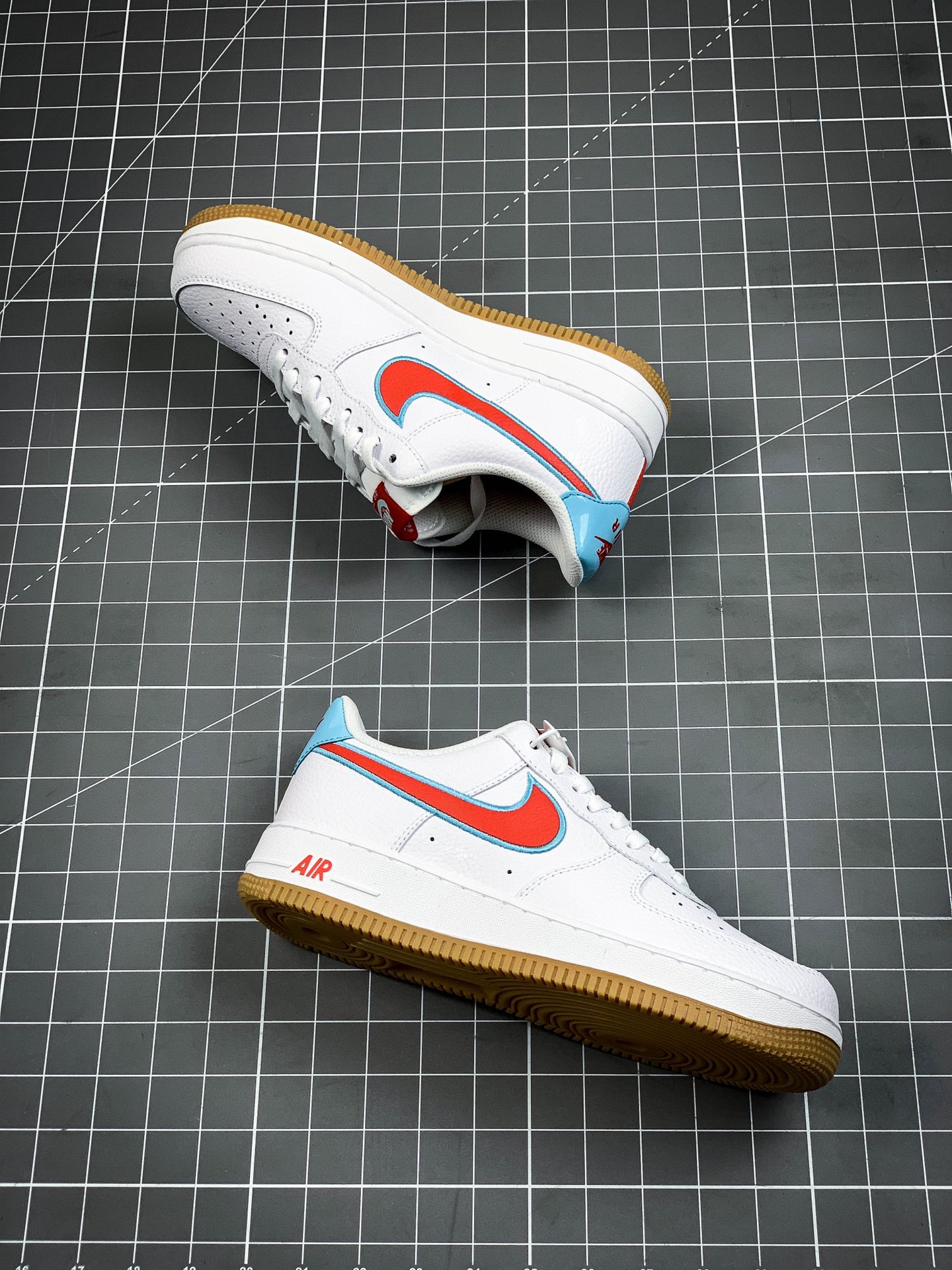 200 公司级 耐克Nike W AIR FMRCE 1 07 LV8 空军一号低帮 DA4660