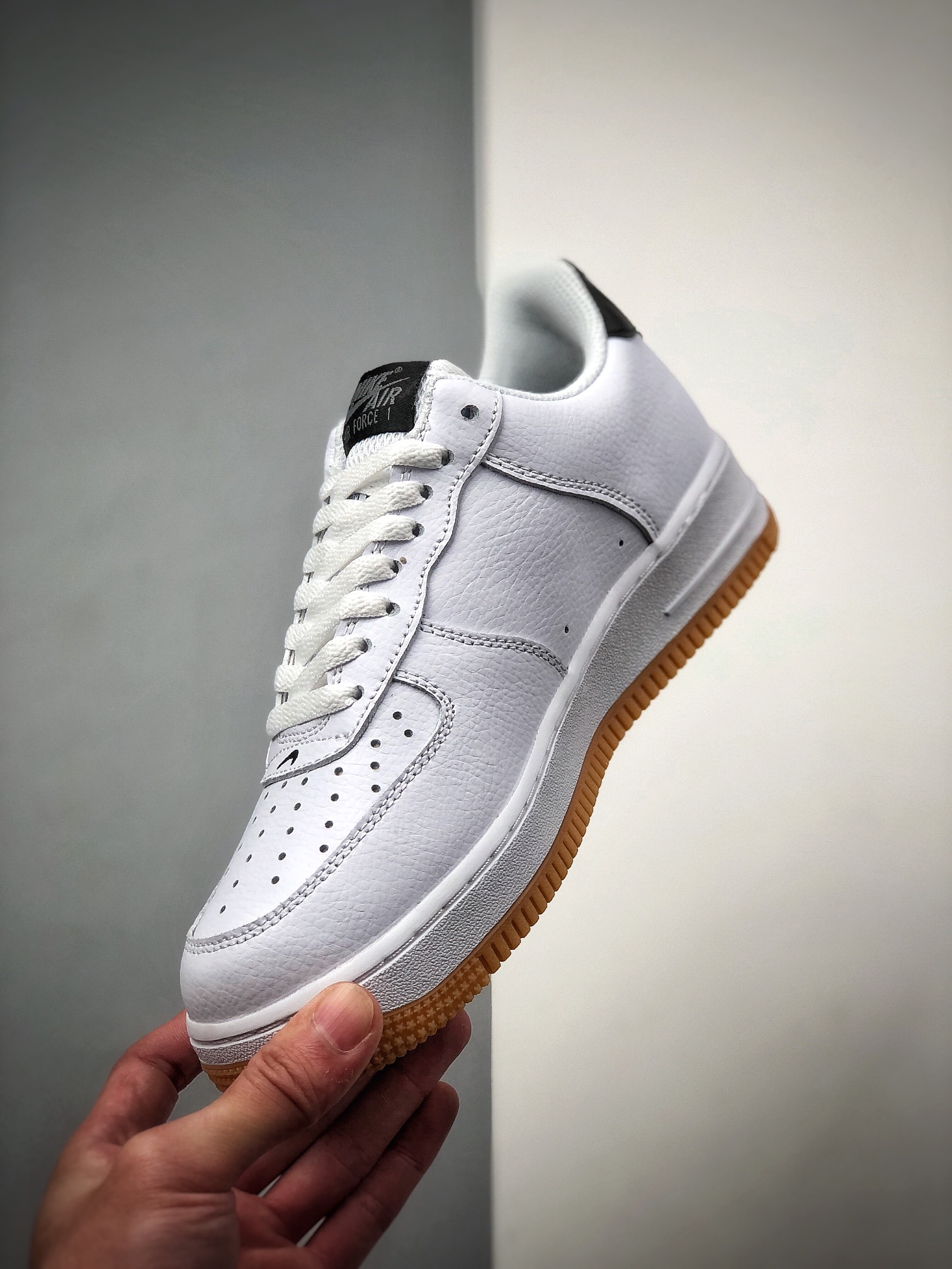200 NIKE FORCE空军一号运动休闲板鞋 CT2298-100