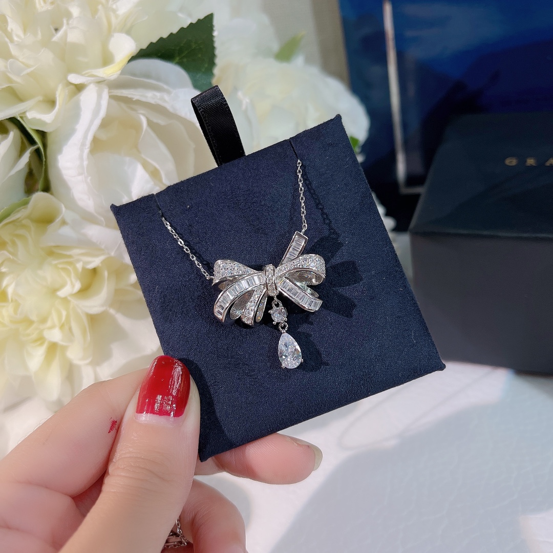 NO:101910,Top brand of Sterling Silver Seiko Version Graf Bow Necklace High-end Jewelry Customized Imitation Diamond Series Show Luxury High-end Customized Luxury Yellow Diamond S925 Sterling Silver Material Platinum Plated Imitation Diamond Bow Necklace!  Chain set!  Dancing elf, butterfly texture, super gorgeous and graceful upper body 45cm adjustment chain, Grave, necklace, pure silver19860909纯银精工版本顶级品牌 格拉芙 蝴蝶结项链高级珠宝定制仿真钻系列 尽显奢华 高端定制 奢侈 黄钻 s925纯银材质 镀铂金仿真钻蝴蝶结 项链！套链！翩翩起舞的小精灵 蝴蝶质感超赞 上身超华丽优美45cm调节链,格拉芙,necklace,pure silver,Jewelry