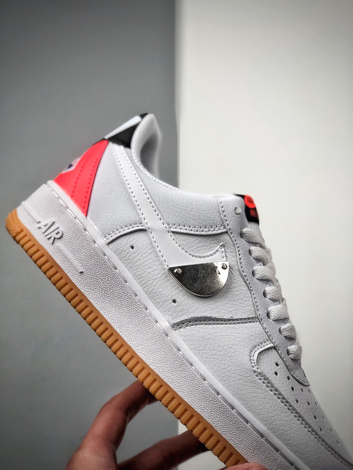 200 NIKE FORCE空军一号运动休闲板鞋 CT2298-101