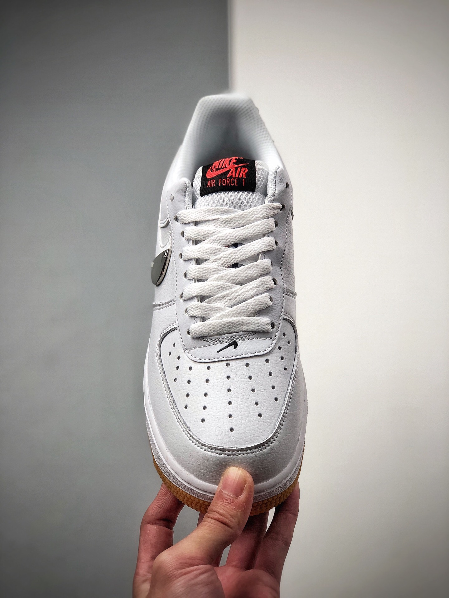 200 NIKE FORCE空军一号运动休闲板鞋 CT2298-101