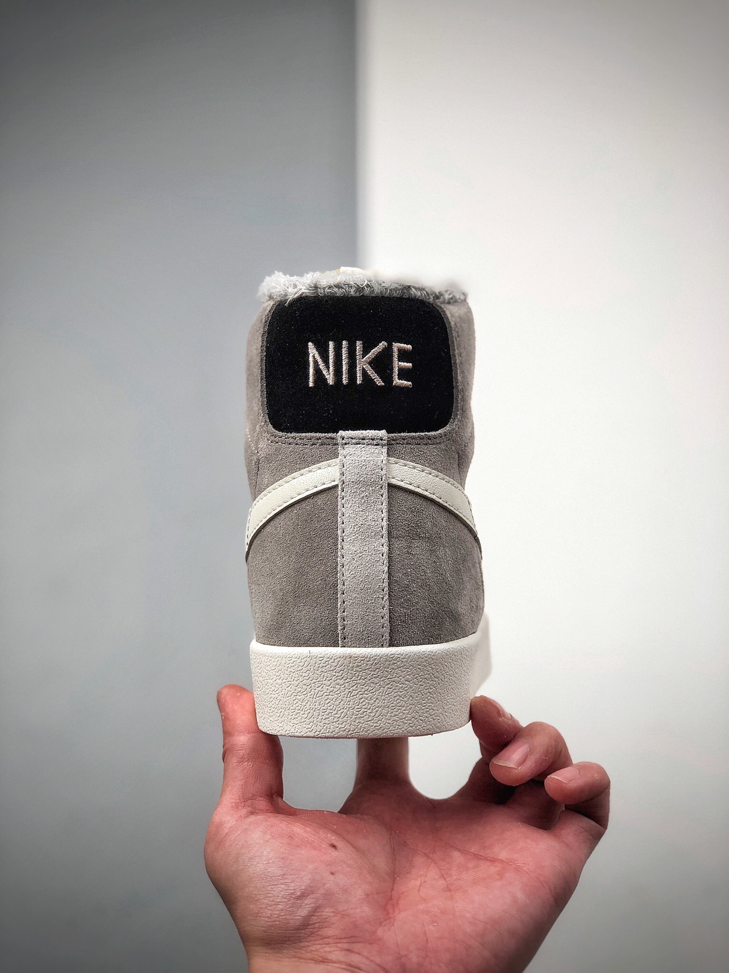 220 Nike Blazer Mid '1977 Vintage WE经典开拓者高帮百搭休闲运动板鞋DC5269-033