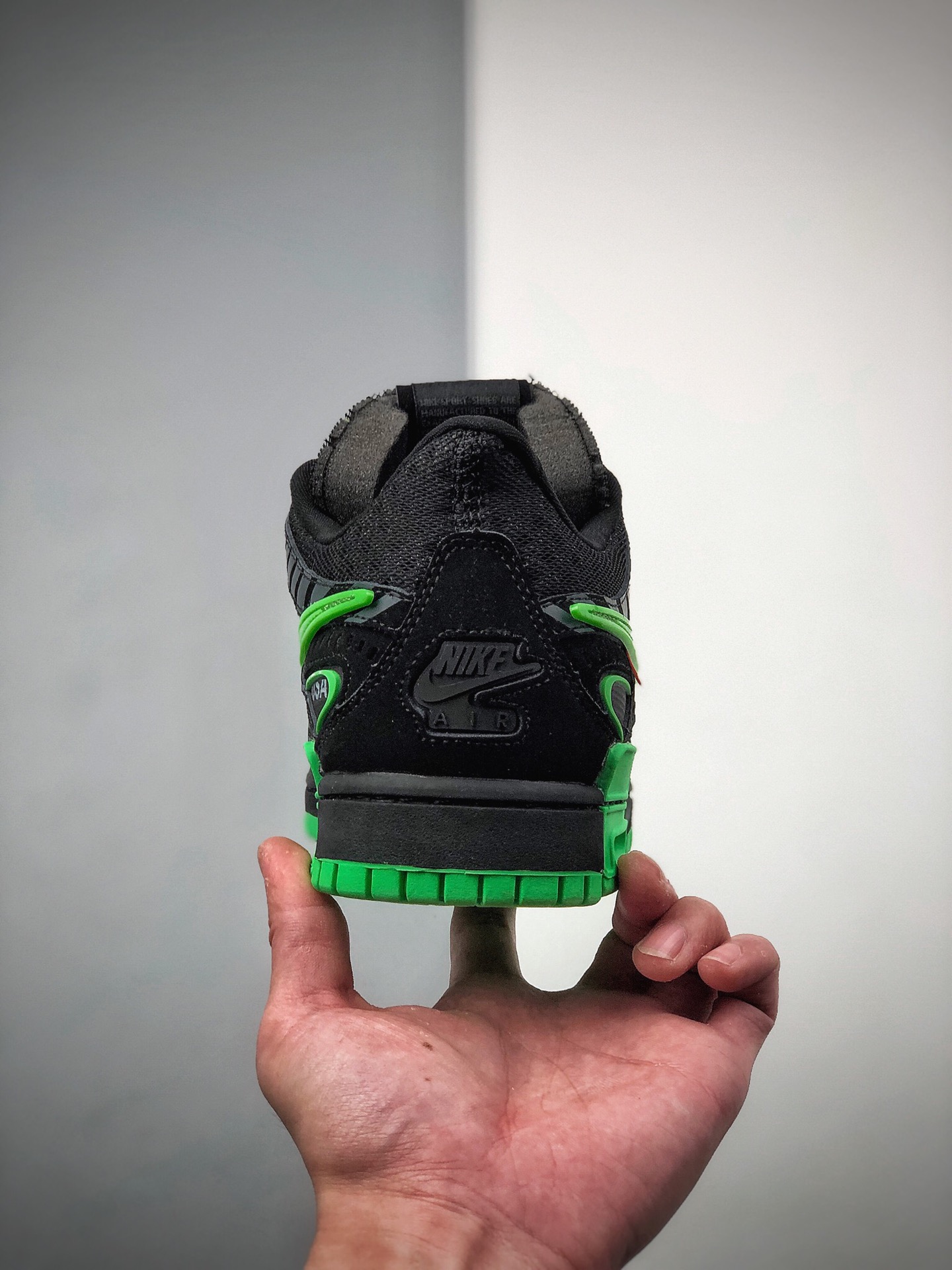 280   OW联名 复古板鞋 OFF-WHITE x Nike Air Rubber Dunk CU6015-001