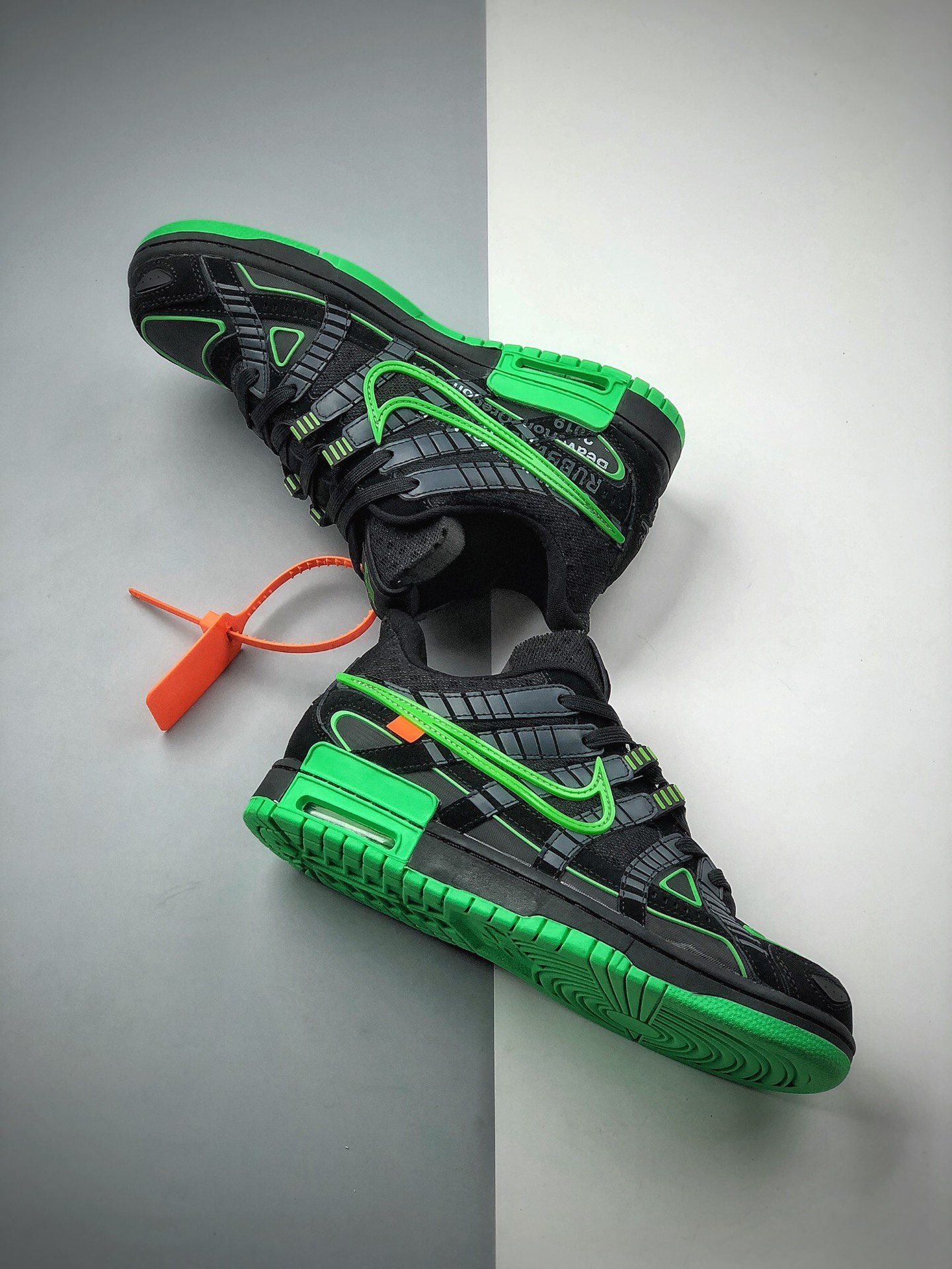280   OW联名 复古板鞋 OFF-WHITE x Nike Air Rubber Dunk CU6015-001