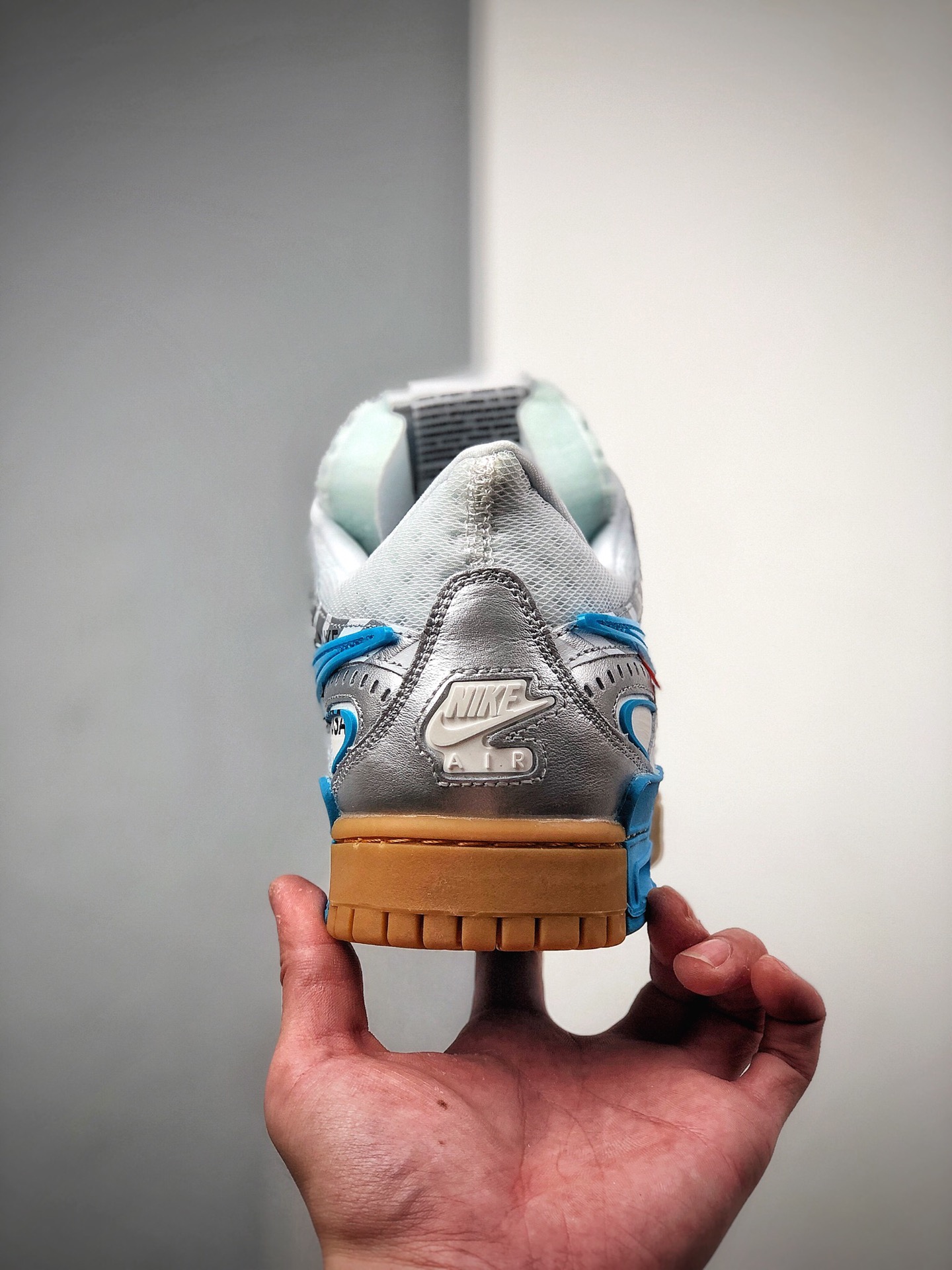 280  OW x NK Air Rubber Dunk “University Blue” 联名北卡蓝 欧洲限定CU6015-100