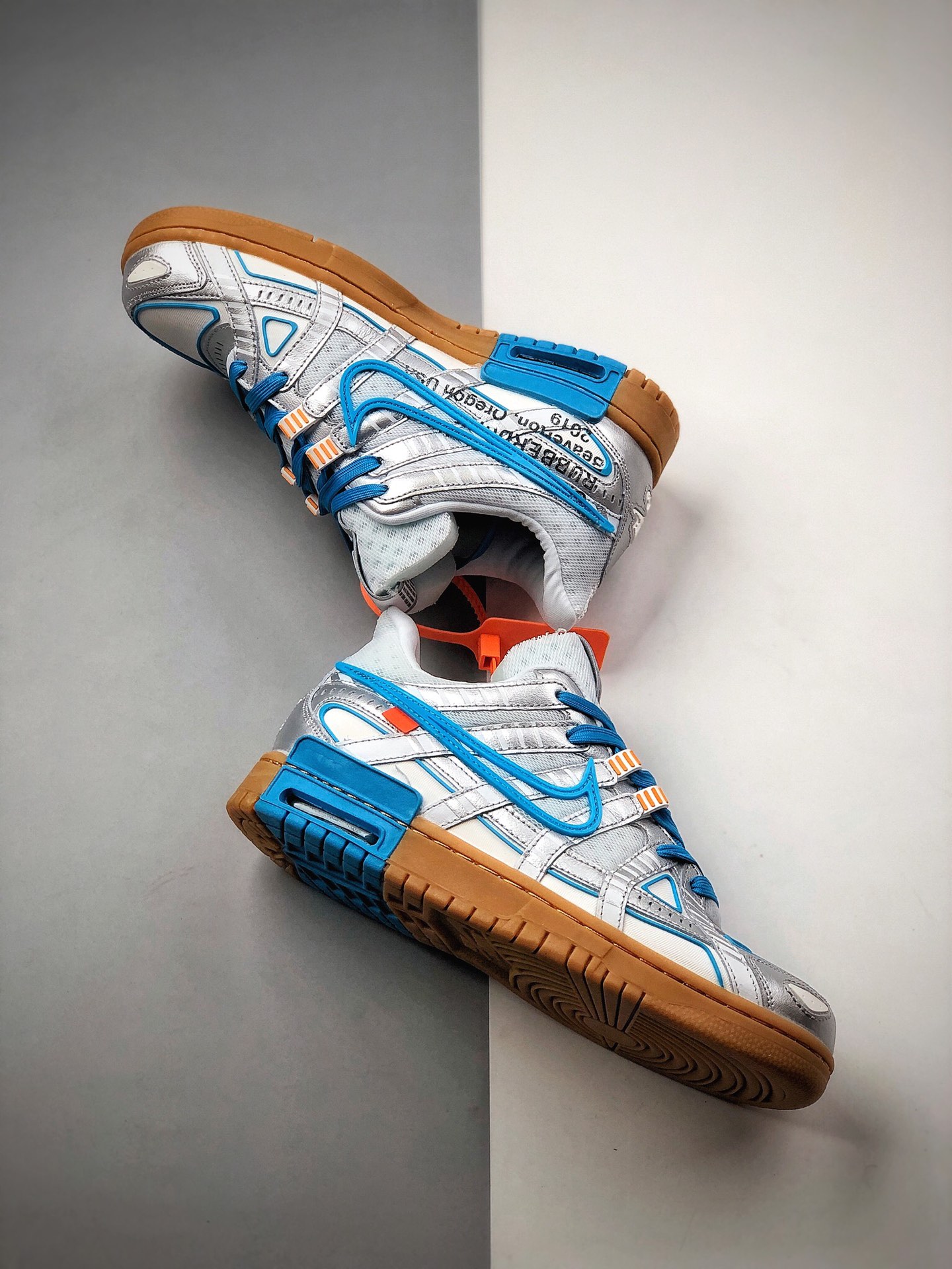 280  OW x NK Air Rubber Dunk “University Blue” 联名北卡蓝 欧洲限定CU6015-100