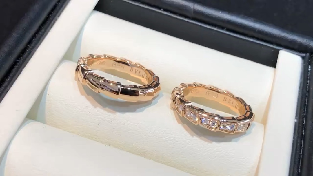 Bvlgari 18k宝格丽蛇对戒