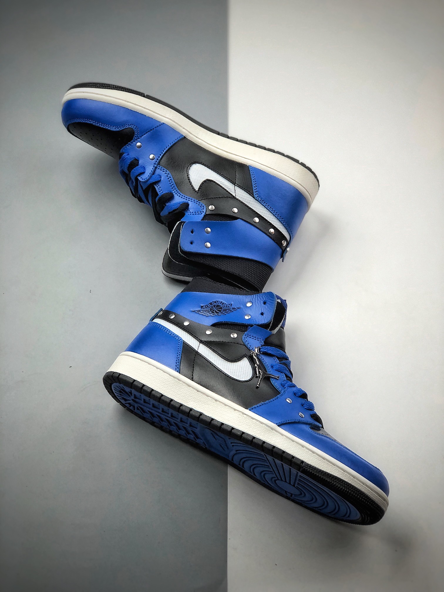 360  Air Jordan 1 Zoom Comfort SE “Hyper Royal”金属铆钉CZ1360-401
