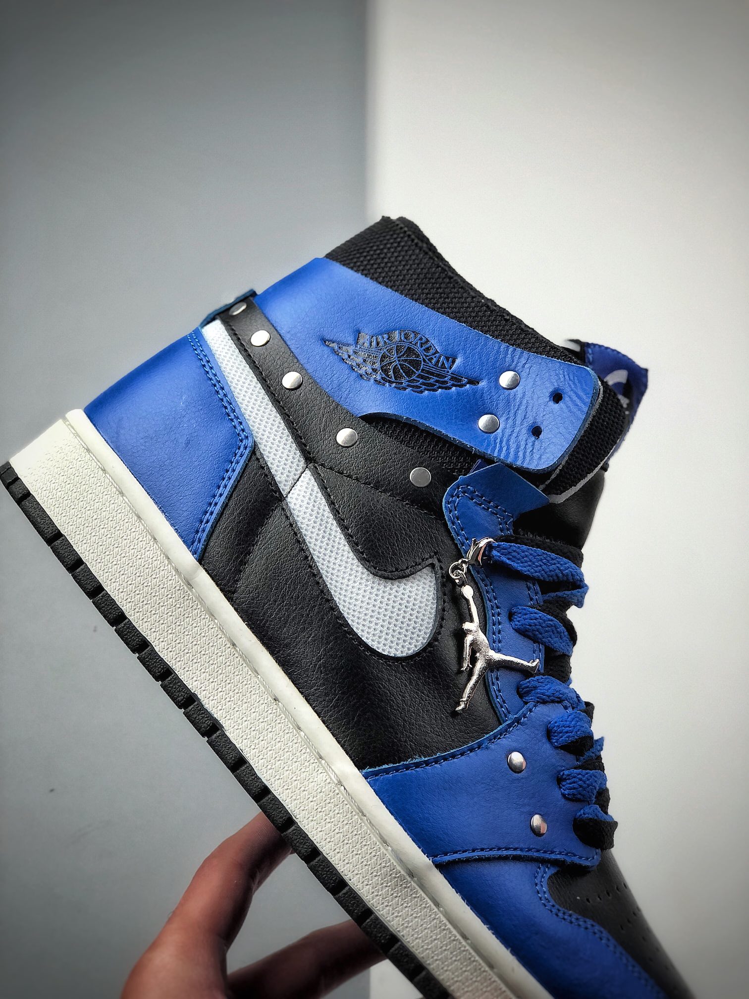 360  Air Jordan 1 Zoom Comfort SE “Hyper Royal”金属铆钉CZ1360-401